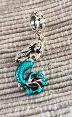 PANDORA Bracelet 7-inch with 4 Charms, Safety Chain, And Original Packaging