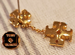 TORY BURCH KIRA LINEAR DOUBLE LOGO DROP Earrings Gold Tone ~ NEW