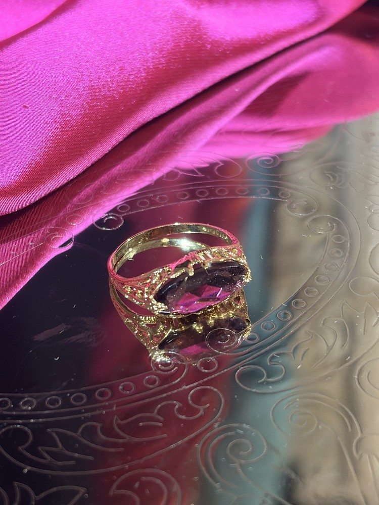 Gold Tone Cocktail Ring Size 7 Marquise Purple Stone Prong Set Signed