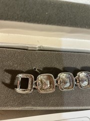 Nolan Miller Piazza Crystal bracelet glamour collection blue stone 7 3/4”