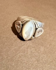 Retired Silpada R2808 “Stargazer” Ring – .925 Sterling Silver Mother of Pearl