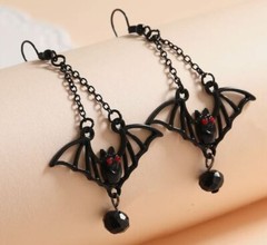 Creative New Gothic Bat Hook Earrings Black Vintage Halloween Jewelry for Women