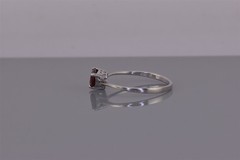 Cute Sterling Silver Red Trillion Cut Solitaire Band Ring 925 Sz: 10