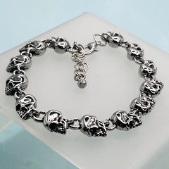 Antique Silver Skull Bracelet – New Handmade