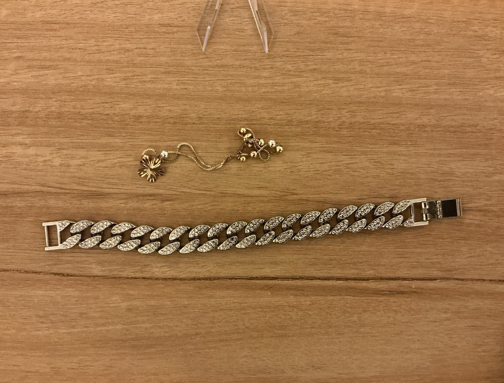 Silver Tone Curb Chain Link Bracelet, Chain Style, Box Clasp Closure