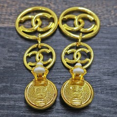 CHANEL Gold Plated CC Logos Round Swing Vintage Clip Earrings #1256c Rise-on