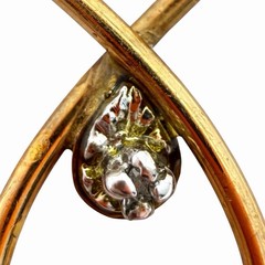 Vintage Avon 1/20 14K GF Fixed Swoop Teardrop Pendant Necklace With Tiny Diamond