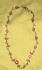 Silver Tone Red Crystal Rhinestone Flower Link Chain Necklace Box Clasp