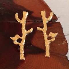 New Bird on Branch Stud Earrings Gold Nature Boho Western Outdoor Tree Unique