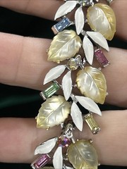 Vtg Signed LISNER Lucite Moonglow Yellow Leaf Bracelet Multi Rhinestone Enamel