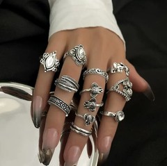 11-Piece Vintage Silver Boho Ring Set for Women – Gem Inlaid Elephant, Leaf …