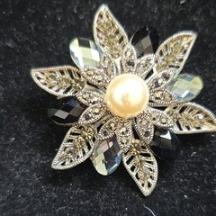 Premier DesignsSilver Tone Flower Pin Faux Pearl Center Black Rhinestone Cluster