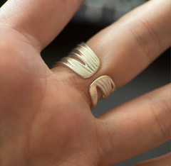925 Sterling Silver Resizable Ring – Unique Irregular Interwire Shape Design