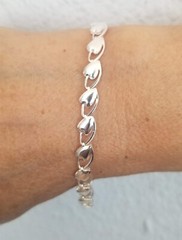 pulcera de plata 925 con corazones hecha en mexico.