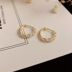 Hoop Imitation Pearl Earrings Alloy Electroplate Twist Design Ladies Earrings