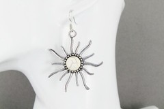 silver sun earrings cream center bead dangle lightweight 2.5″ long long rays