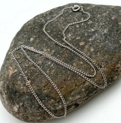 Small Silver Colored Base Metal Curb Chain Necklace (18 Inches) (FC20)