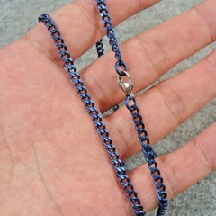 Pure Titanium Anti-allergy Necklace 3.5mm Wide Flat Curb Chain (Blue Color)