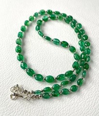 Natural Zambian Emerald Smooth Oval Beads Gemstone Necklace , Beads Gemstone