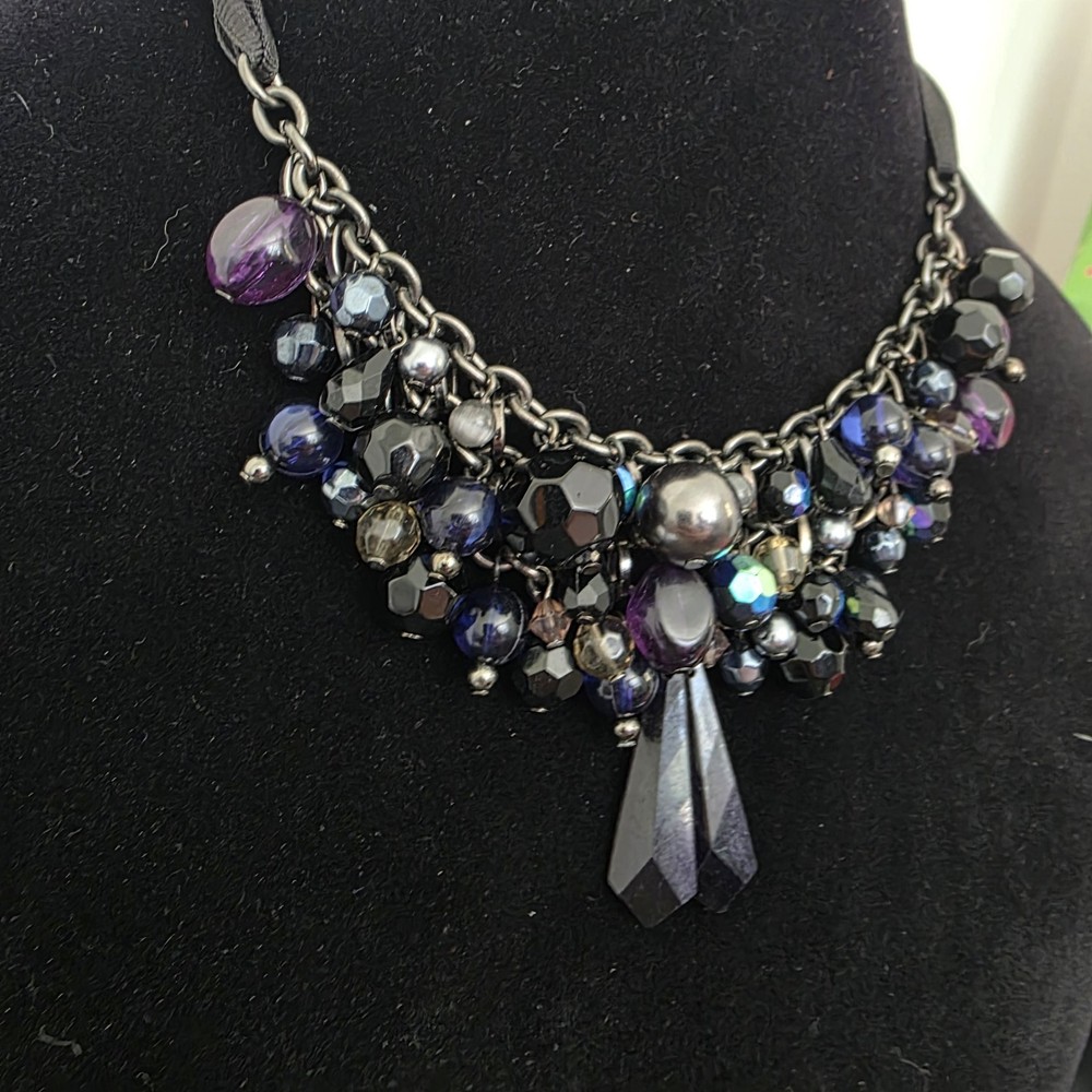 Signed WR Statement Cluster Necklace – 40–45cm – Mixed Glass & Faceted Beads