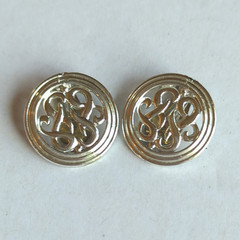 Vintage Signed Lisner Silver Tone Round Monogram Clip-On Lobe Earrings