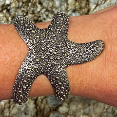 Starfish Silver Tone Open Cuff Bracelet Textured Metal Beach Ocean Theme