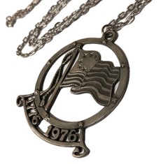 Bicentennial Betsy Ross American Flag 1776-1976 Necklace Pewter Tone Vintage