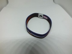 Beautiful Stretch Bracelet Elastic Multicolored 1/2″ W x 2 1/2″ A Unstretched