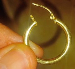 ONE (1) SINGLE INDIVIDUAL 14k SOLID GOLD 1″ HOOP EARRING…..SEE DESCRIPTION