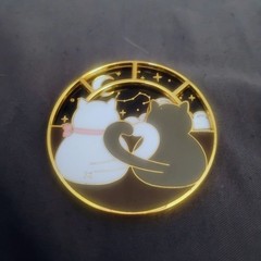 Spinner Anime Cat Enamel Pin – Rotatable Cute Couple Cats Alloy Metal Brooch Lap