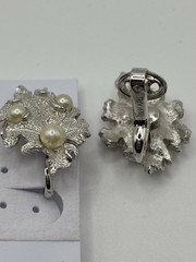 Trifari Silver Tone Leaf Clip-On Earrings White Imitation Pearl Signed 1 in
