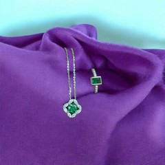 clover shaped emerald sterling silver necklace with ring