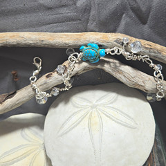 Silver Tone Cable Chain Charm Bracelet Blue Turtle Dangle Clear Beads Lobster