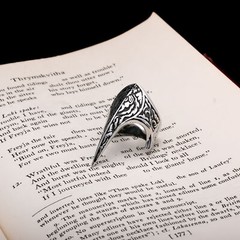 Viking Claw Beak Fang Ring 316L Stainless Steel
