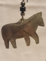 Silver Tone Horse Dangle Drop Hook Earrings Black Beads Metal No Stone