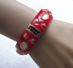 Vintage bangle bracelet ethnic style with enamel 1970s NO USA IMPORT FEES