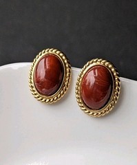 Monet Twist Rope Gold Tone RED Brown Acrylic Oval Cabochon Studs Clip Earrings
