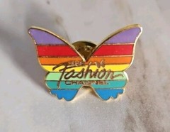Butterfly Pin HAT TIE LAPEL Rainbow ‘ The Fashion Chanel ‘