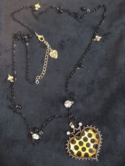 Betsey Johnson Gold & Black Tone Heart & Crown Necklace With Rhinestones 34″