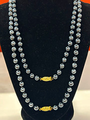 Lot of 2 vintage Gray/blue faux Pearl Necklaces Gold-Tone Filigree Clasp