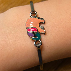 Childrens Silver Tone Elephant Dangle Charm Bangle Bracelet Multicolor Animals