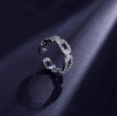 Sparkling Chain Silver SP 1.0 Cts Cubic Zirconia Adjustable Ring