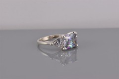 Sterling Silver Mystical Solitaire Cubic Zirconia Trillion Band Ring 925 Sz: 7