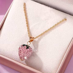 Pink Shiny Rhinestone Cute Strawberry Pendant Necklace Women Fashion Gift New