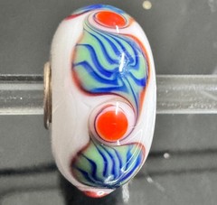 TROLLBEADS OOAK Beautiful UniqueOpaque white base bead
