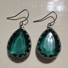 Green Teardrop Glass Dangle/Drop Earrings, Silver Tone Metal Hook Closure