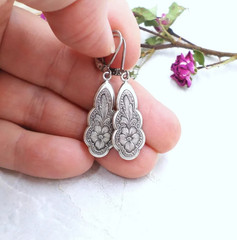 Art Nouveau Earrings Silver Tone Floral Drop Vintage Style Romantic Dangle