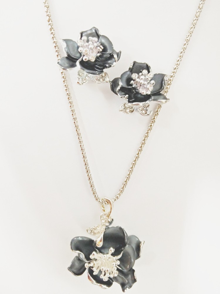 Chic Silver 3D Black Gray Flower Line Chain Rhinestone Necklace Earrings Set