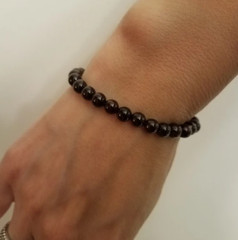 Handmade Natural Garnet Elastic Stretch Bracelet – 5mm Crystal Gemstone Bead