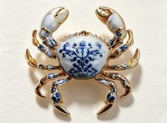 brooch